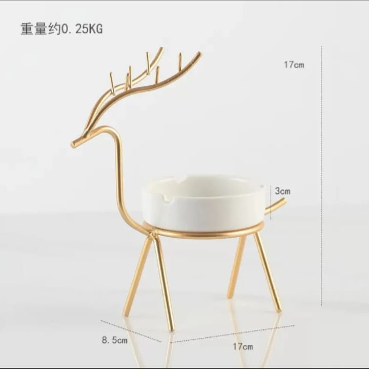 Luxury Golden Reindeer Ceramic Ashtray – Premium Nordic Style Cigarette & Cigar Holder